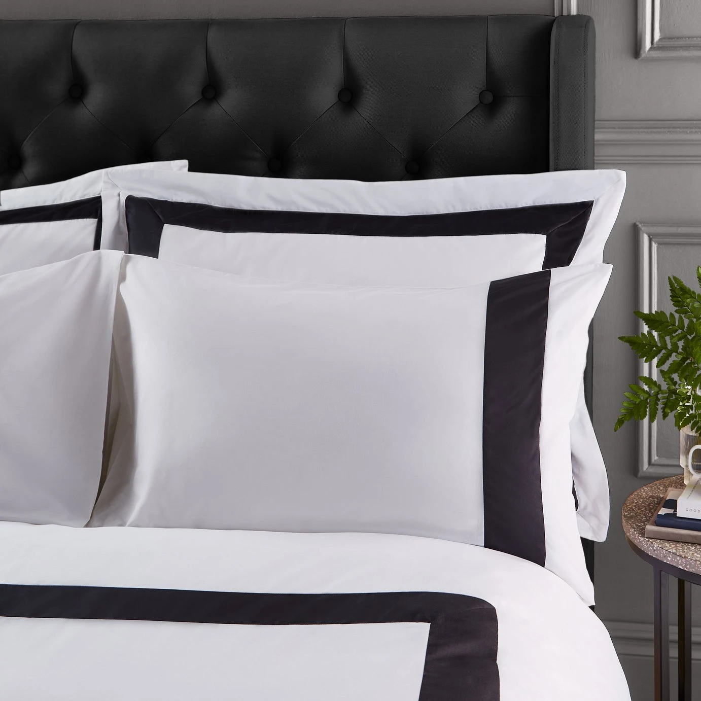 Bianca Cotton 180 TC Tailored Black Bedding Set - Double - Image 3