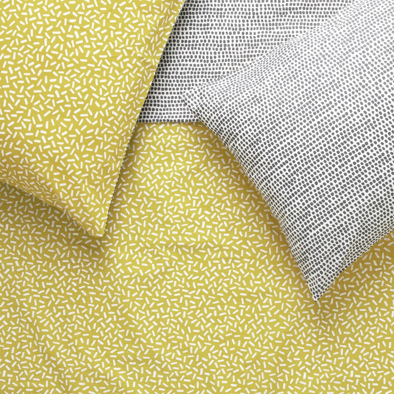 Habitat Betsy Yellow & White Reversible Bedding Set - Single - Image 4