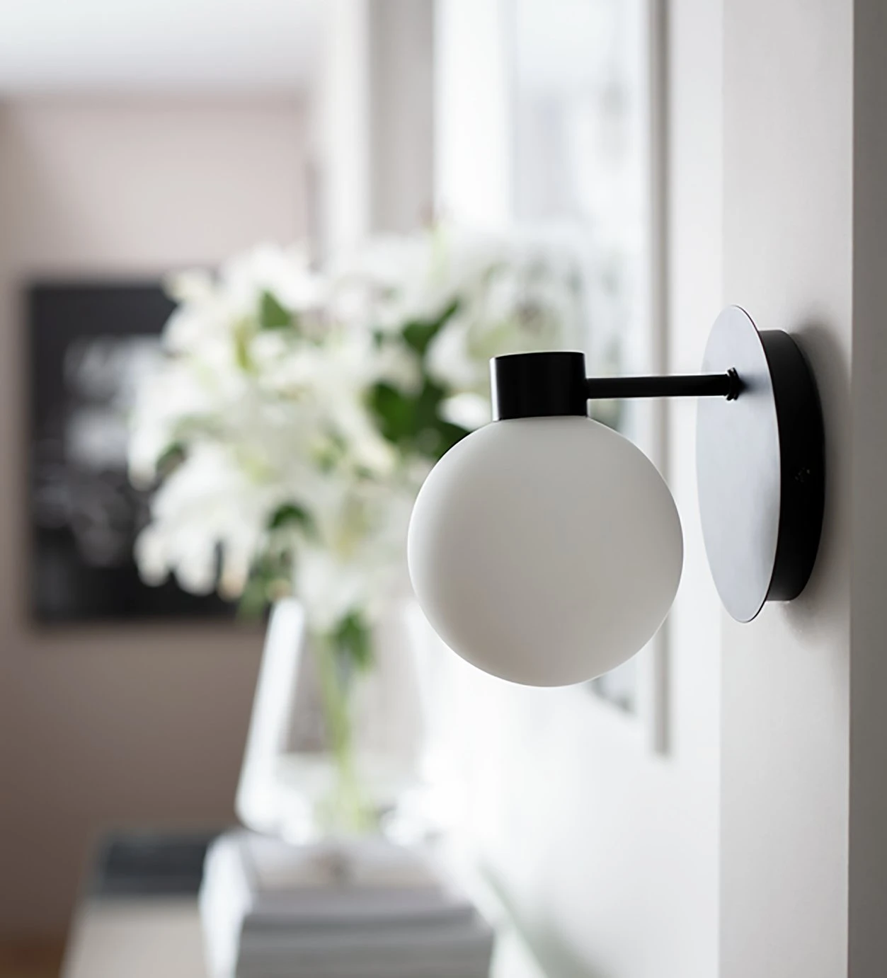 Habitat Salarino Opal Glass Bathroom Wall Light - Black - Image 2