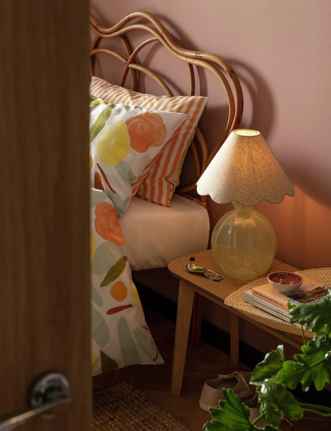 Habitat Estella Glass Table Lamp - Green - Image 2