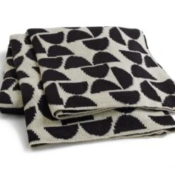 Habitat Geo Woven Throw - Black & White - 120x170cm